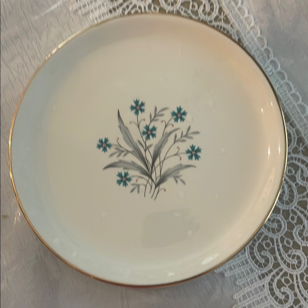Hampton by SCIO salad plates x4